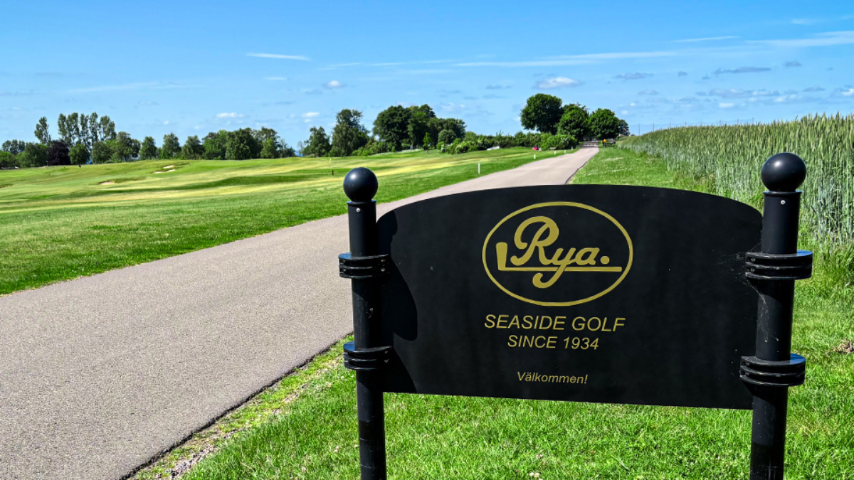 RyaGK_Article_Image_SignEntry BlogPostArticleImage